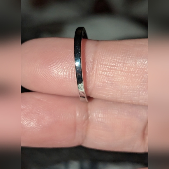 Oval Ruby & Clear CZs Ring - Picture 5 of 6